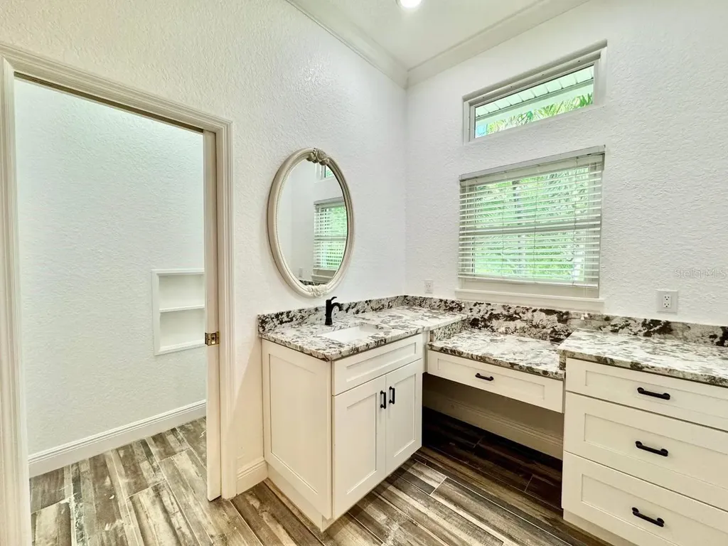 2384 Creek Court Clearwater FL 33764