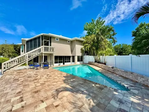 2384 Creek Court Clearwater FL 33764