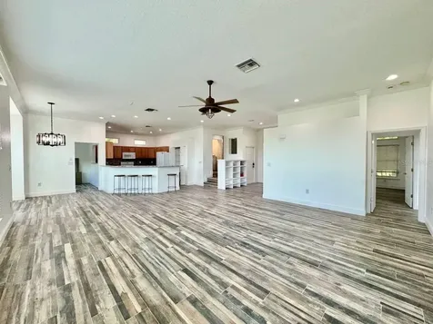 2384 Creek Court Clearwater FL 33764