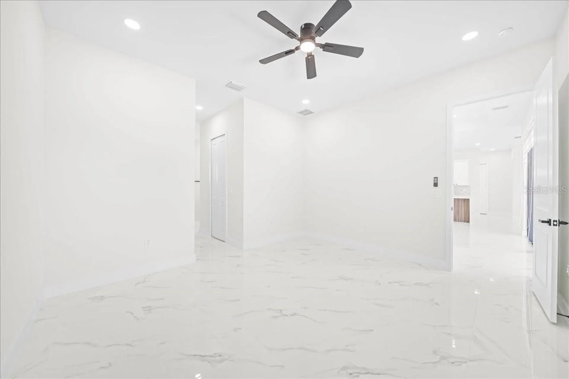 122 NE 11th Terrace Cape Coral FL 33909