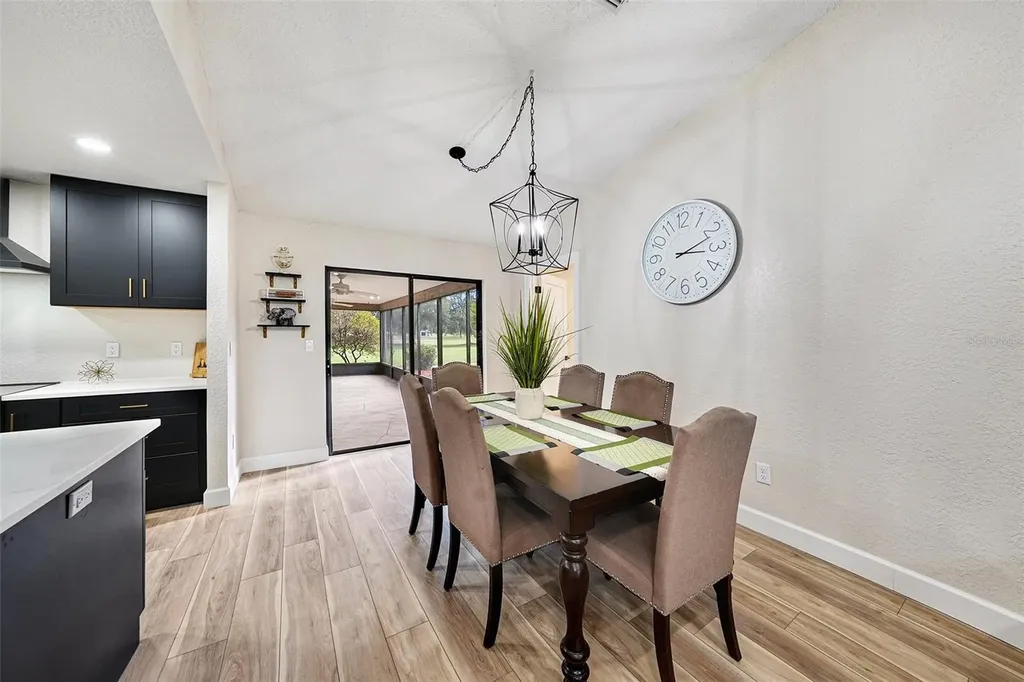 11325 Glenmont Drive Tampa FL 33635