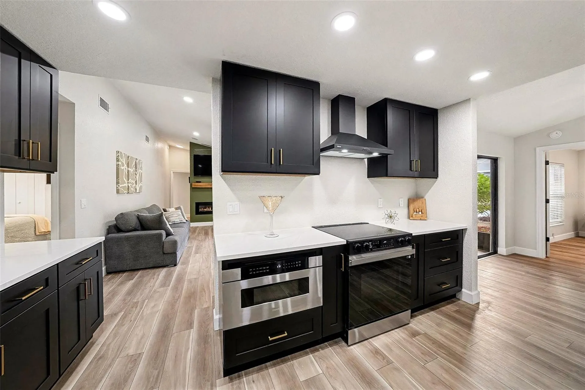 11325 Glenmont Drive Tampa FL 33635