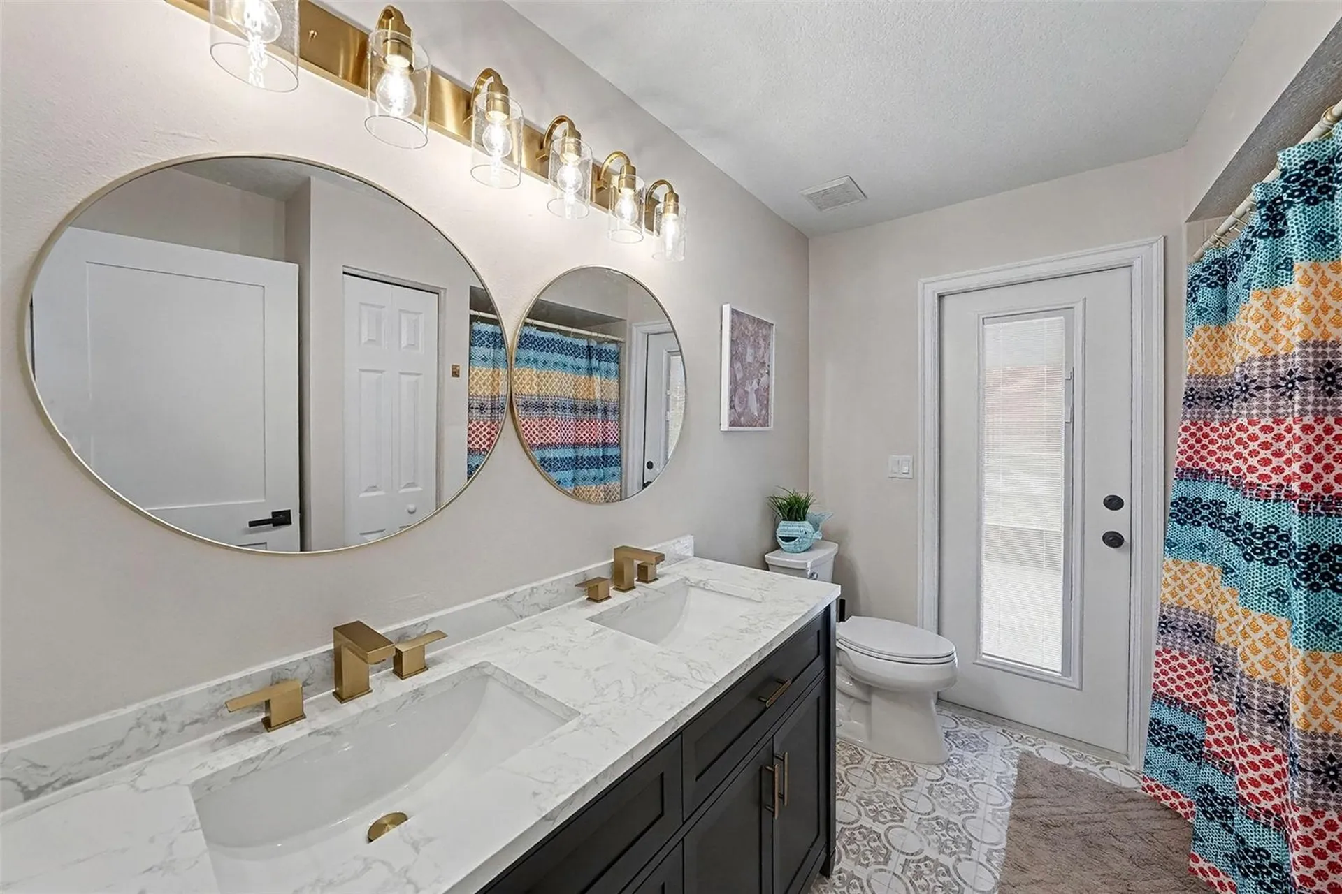 11325 Glenmont Drive Tampa FL 33635