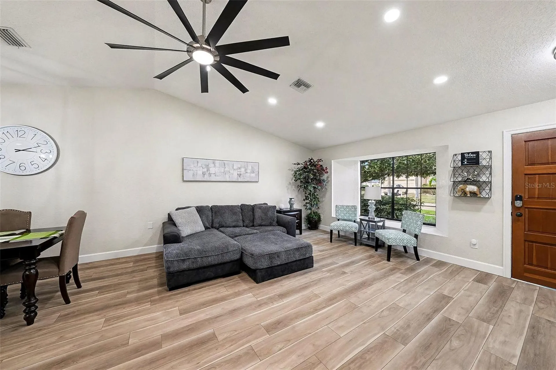 11325 Glenmont Drive Tampa FL 33635
