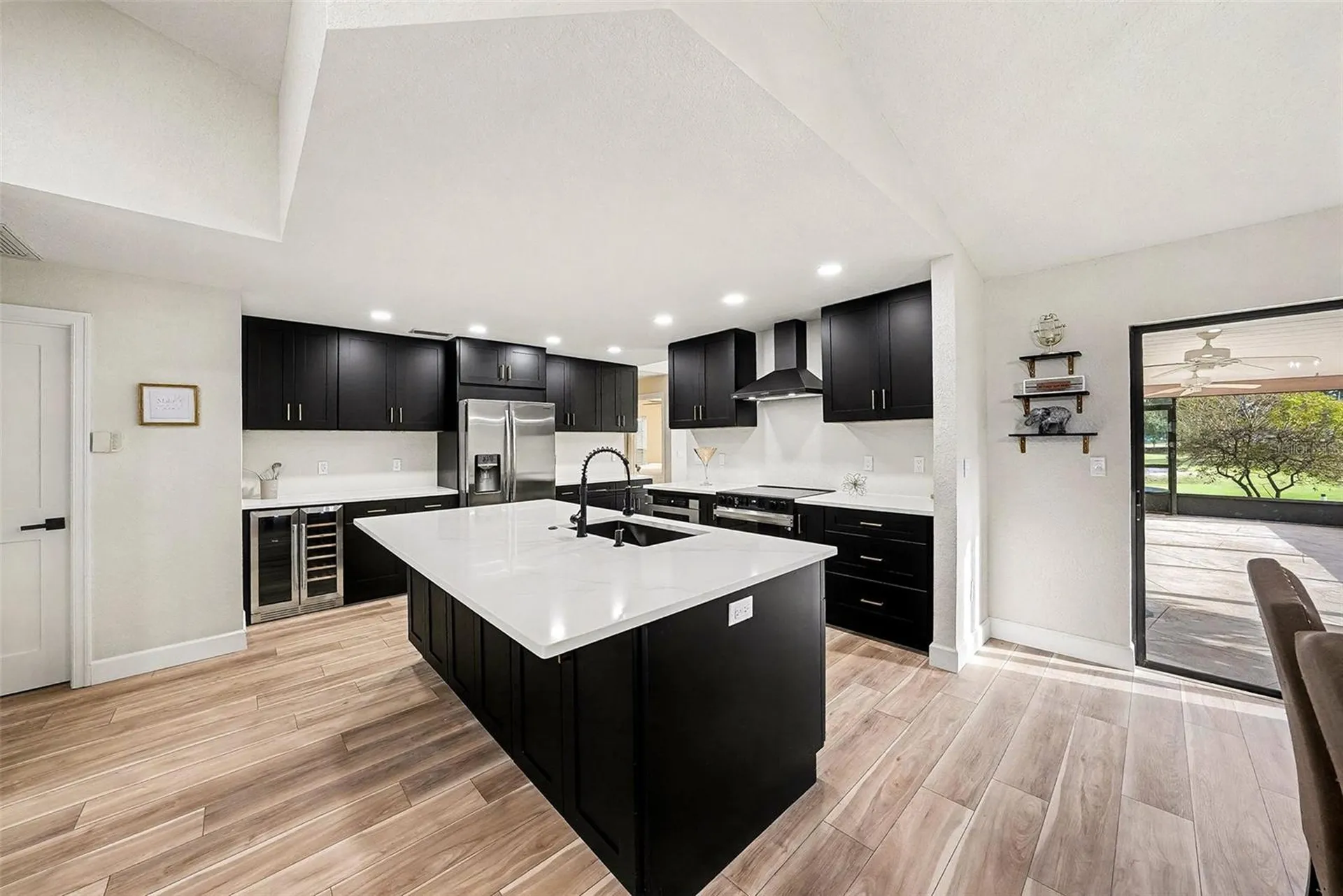 11325 Glenmont Drive Tampa FL 33635