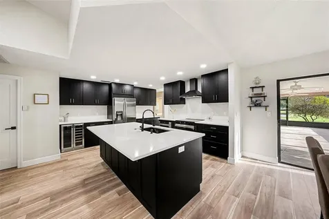 11325 Glenmont Drive Tampa FL 33635