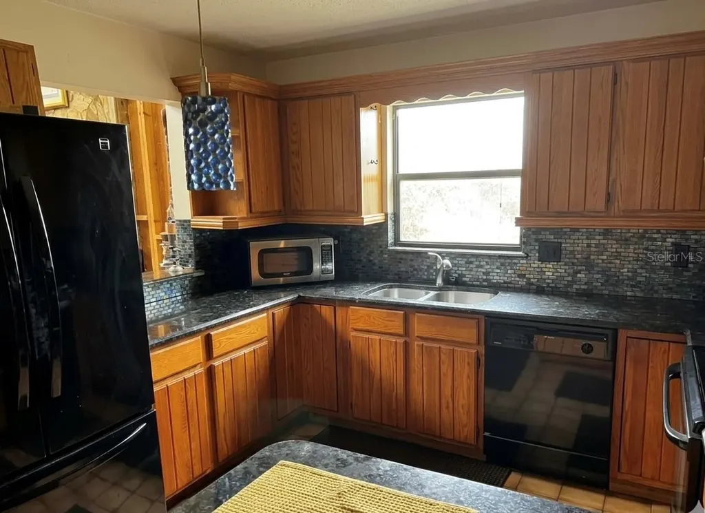 2070 S Courtenay Parkway Merritt Island FL 32952