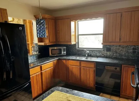 2070 S Courtenay Parkway Merritt Island FL 32952