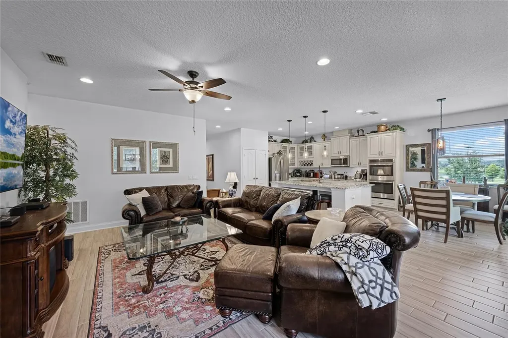 31936 Geoff Way Sorrento FL 32776