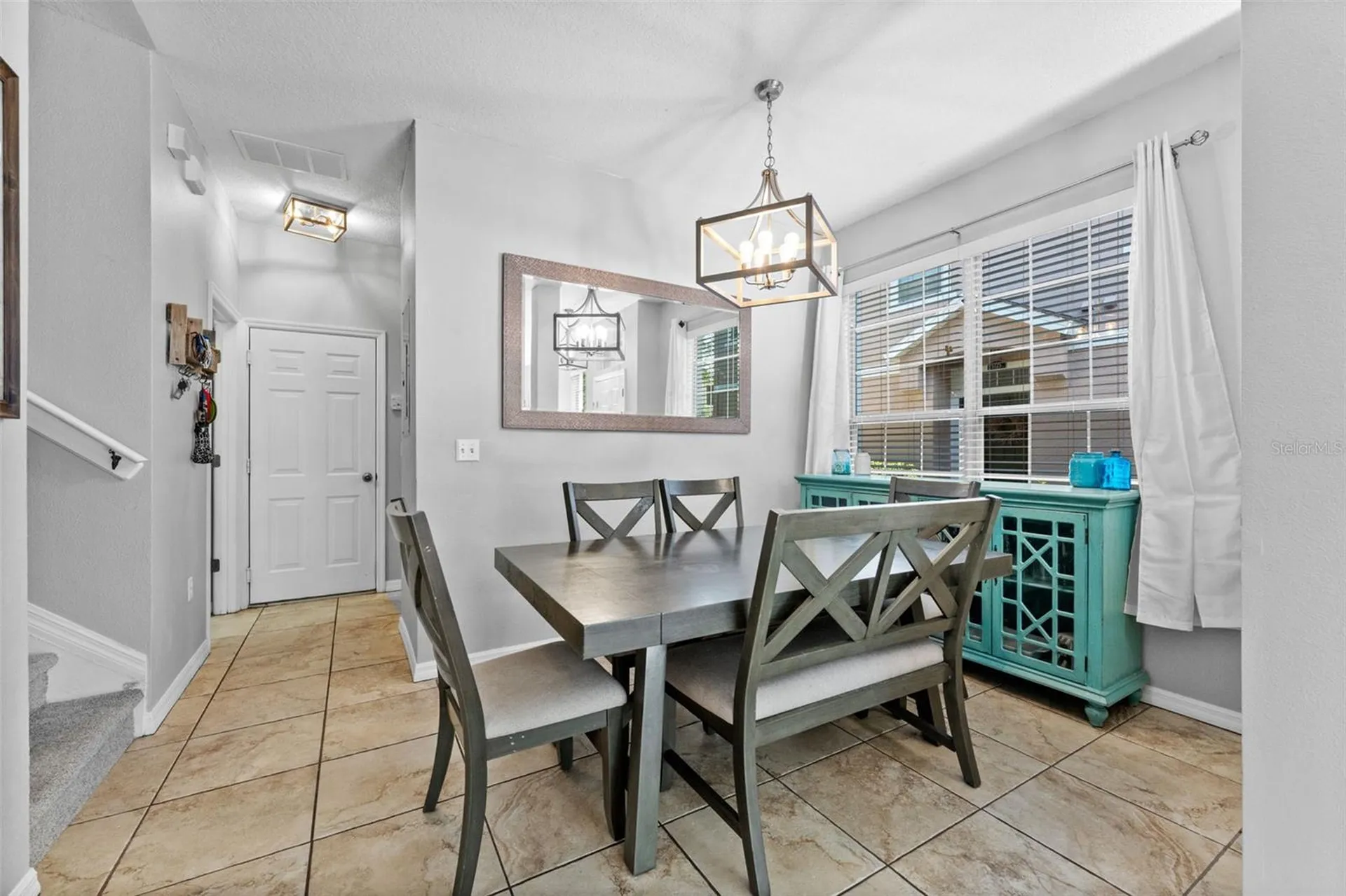5107 6th Way N St Petersburg FL 33703