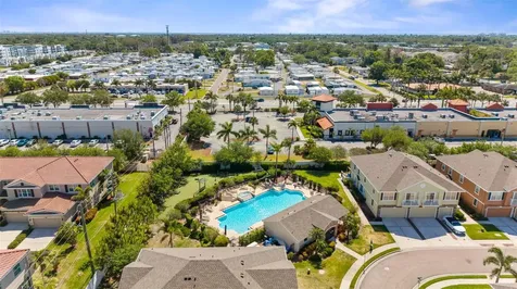5107 6th Way N St Petersburg FL 33703