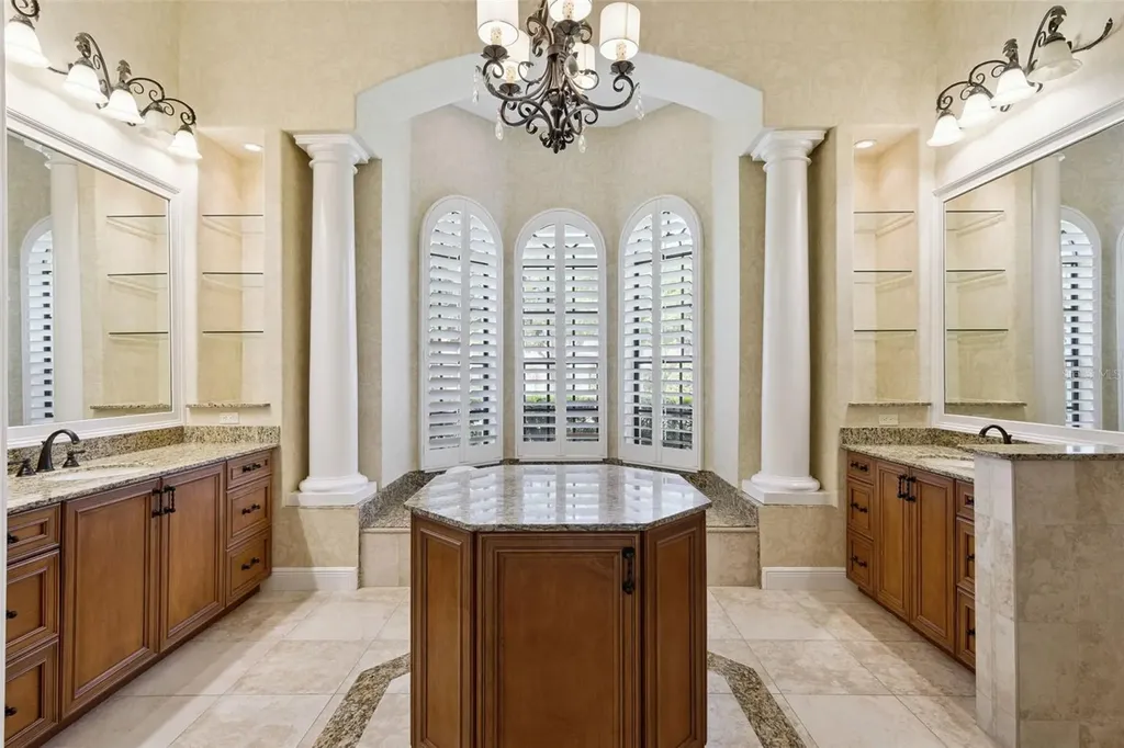 687 Shadowmoss Circle Lake Mary FL 32746
