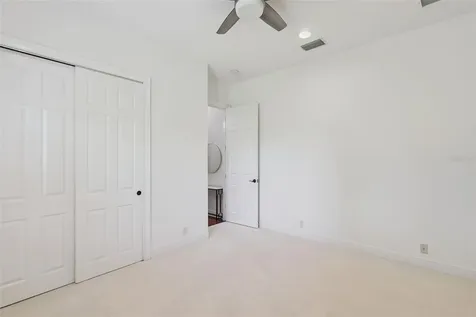 687 Shadowmoss Circle Lake Mary FL 32746