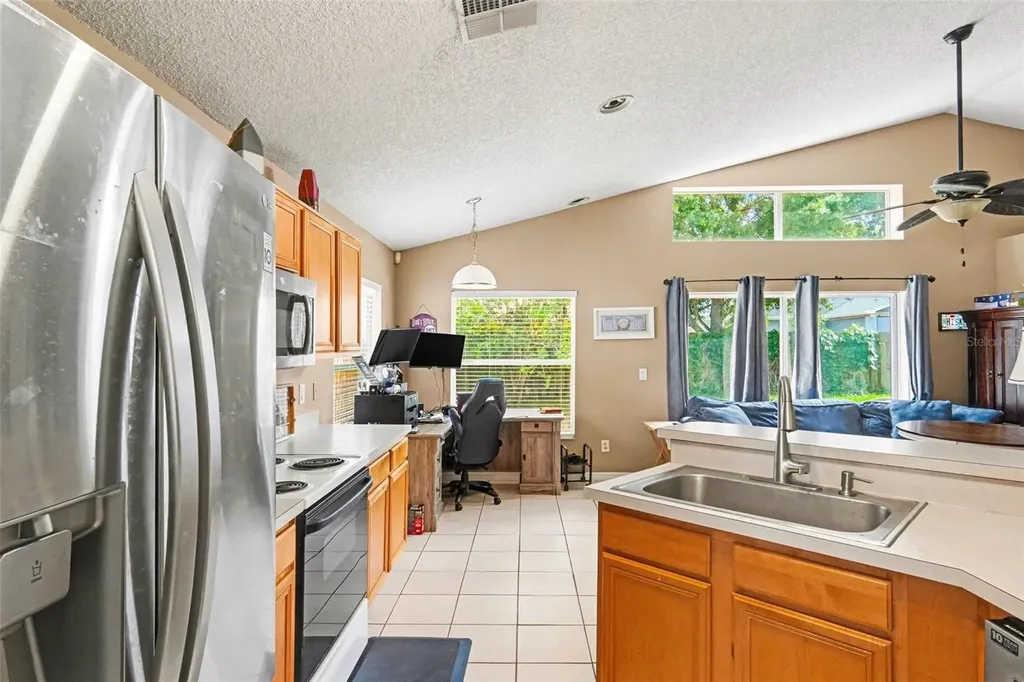 14636 Kristenright Lane Orlando FL 32826