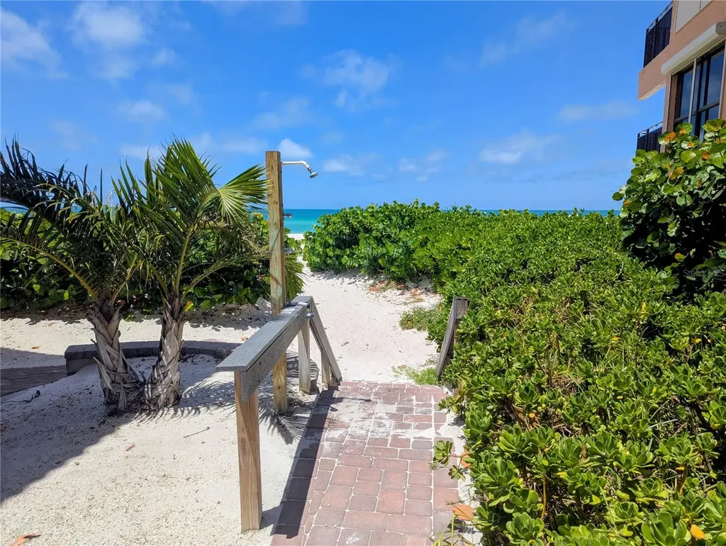 6006 Gulf Drive Holmes Beach FL 34217