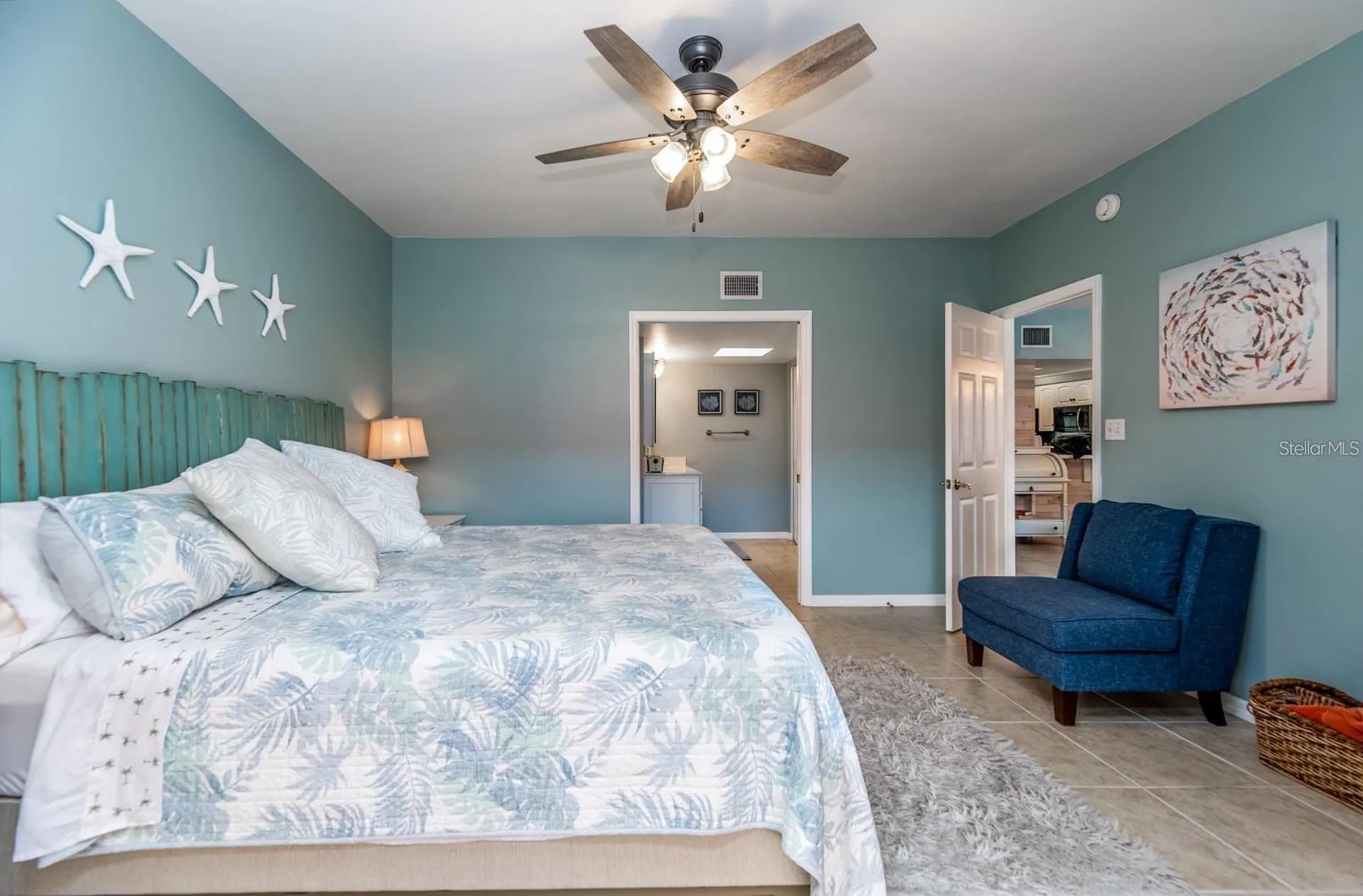 6006 Gulf Drive Holmes Beach FL 34217