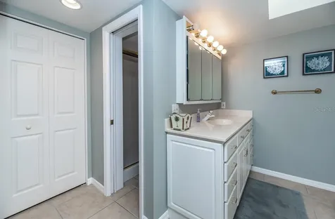 6006 Gulf Drive Holmes Beach FL 34217
