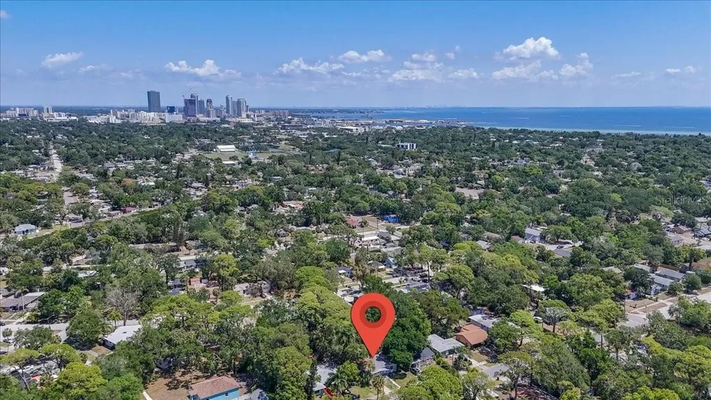 761 29th Avenue S St Petersburg FL 33705