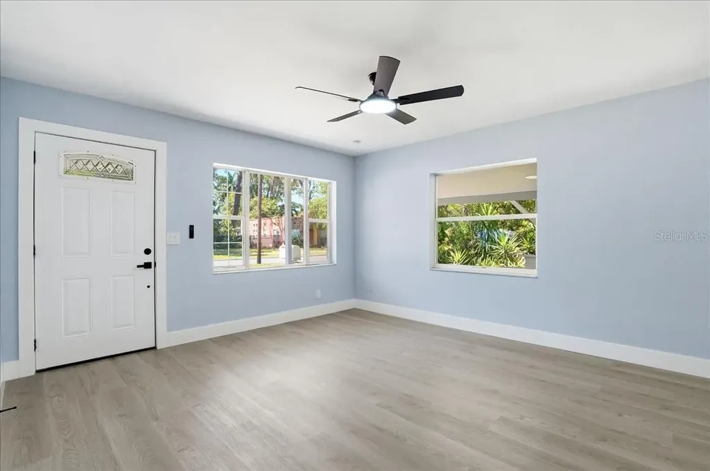 761 29th Avenue S St Petersburg FL 33705