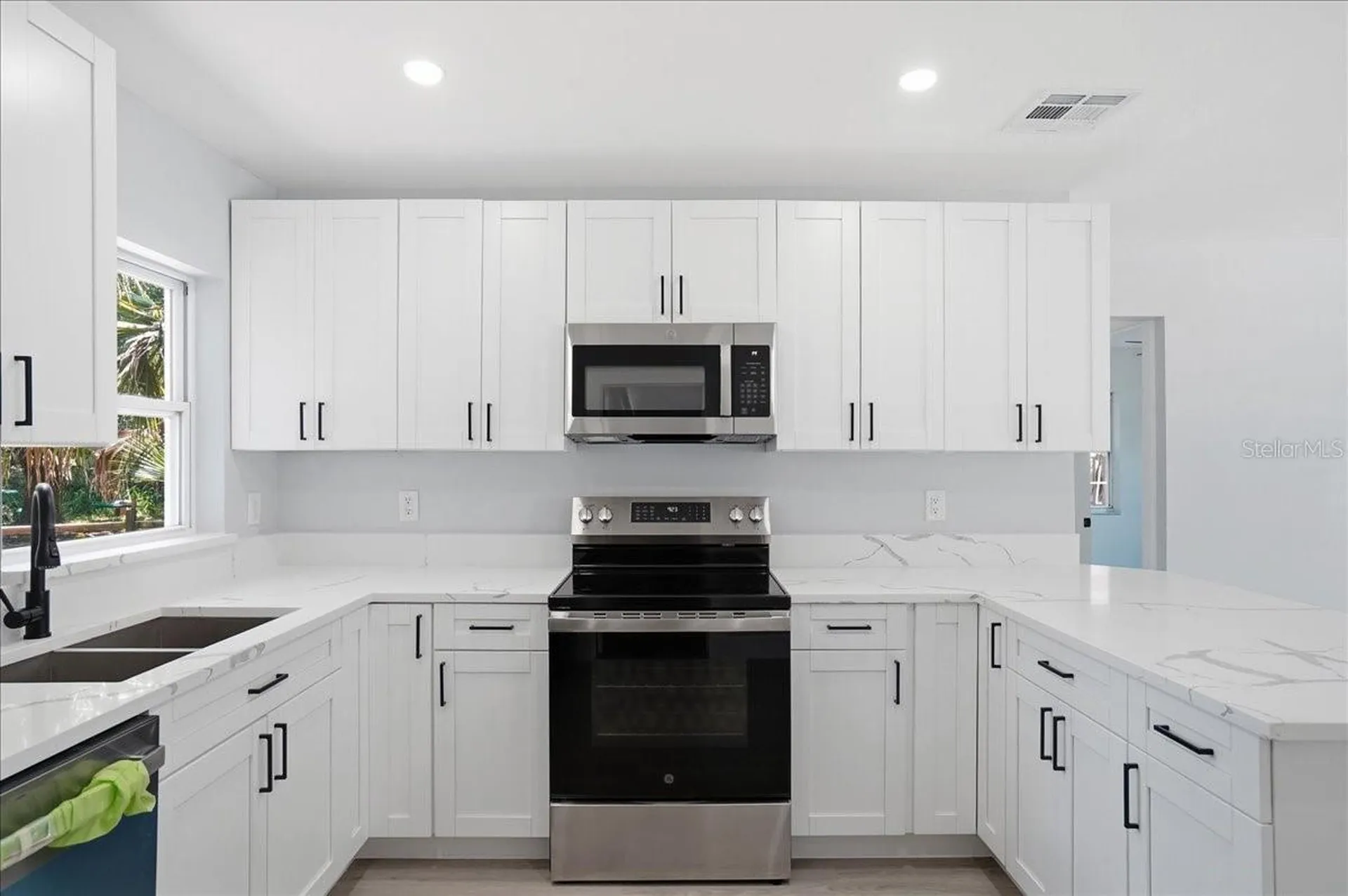 761 29th Avenue S St Petersburg FL 33705