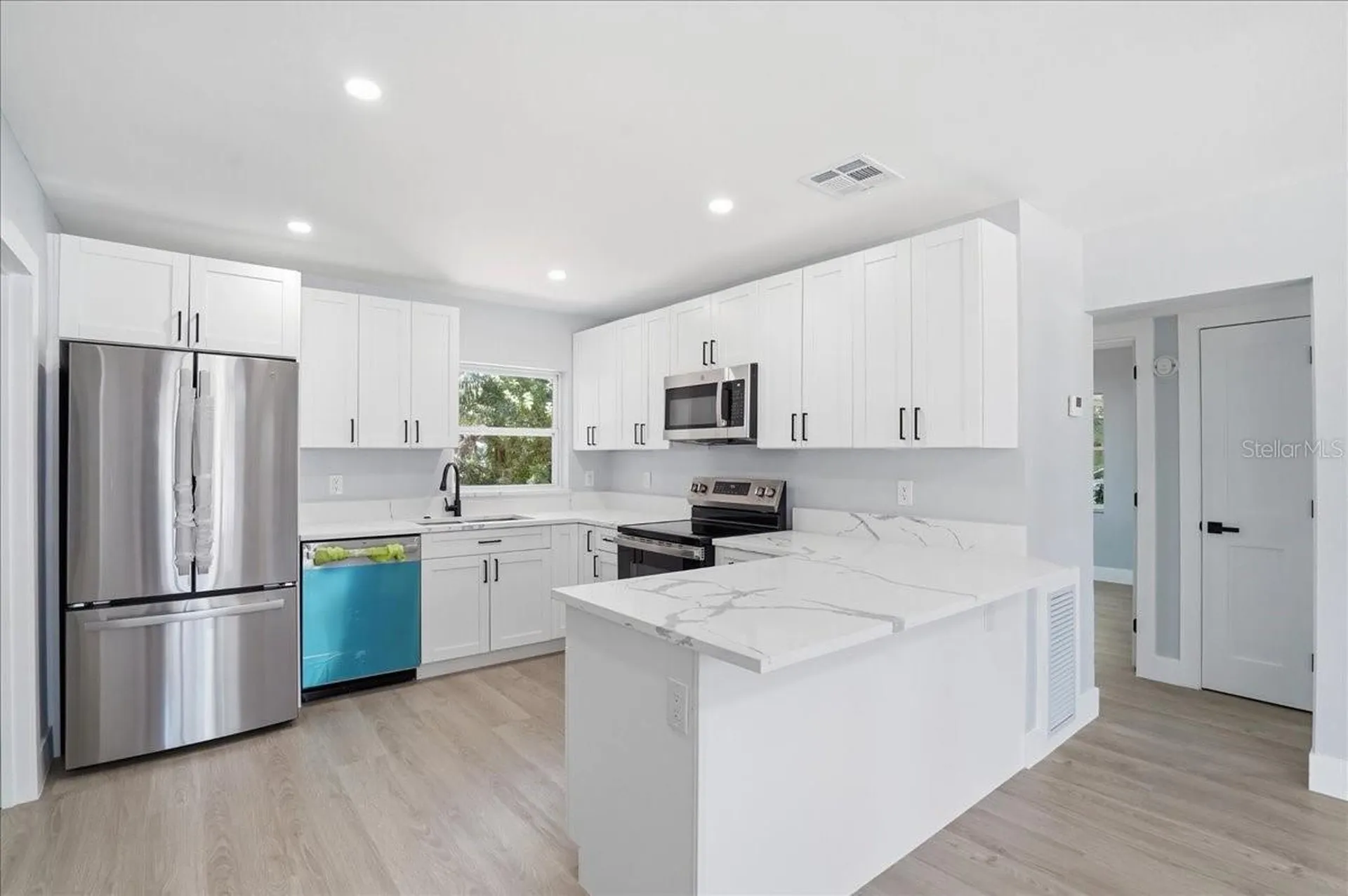 761 29th Avenue S St Petersburg FL 33705