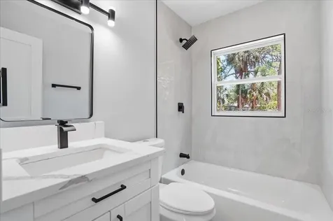 761 29th Avenue S St Petersburg FL 33705