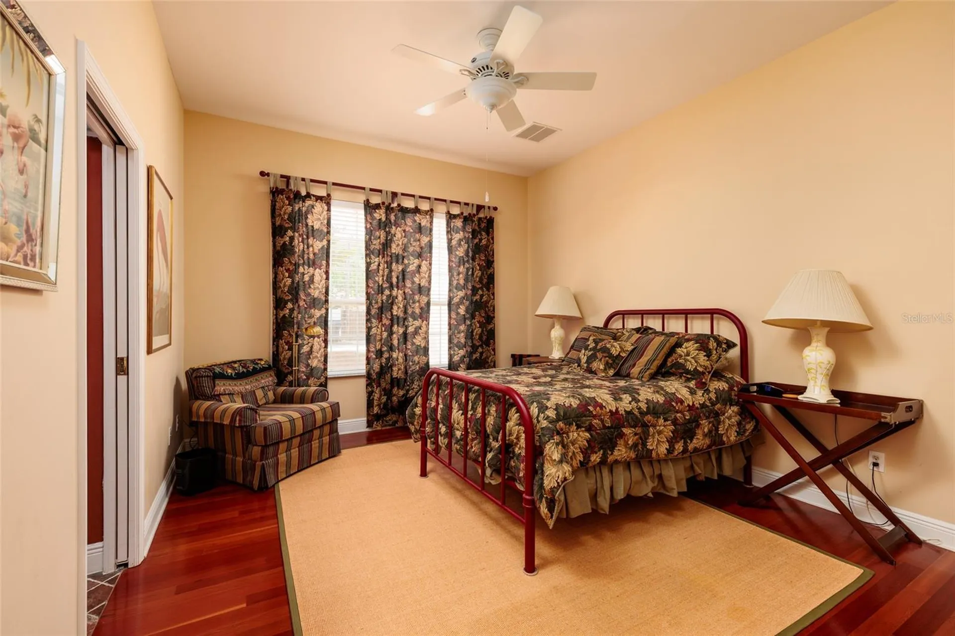 6737 Mango Avenue S St Petersburg FL 33707