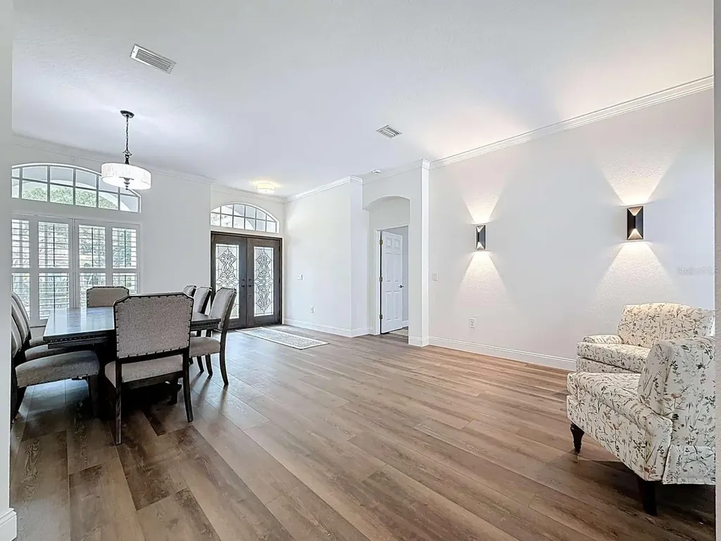 4953 Pointe Circle Oldsmar FL 34677