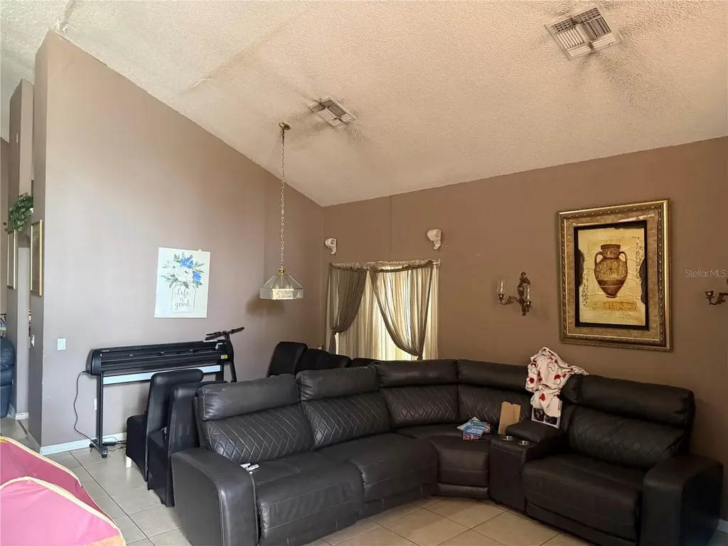 8128 Yellow Crane Drive Kissimmee FL 34747