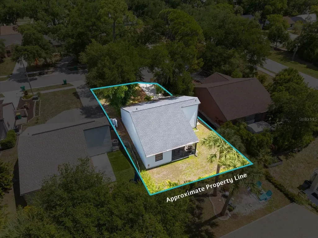 19595 Kapok Court Port Charlotte FL 33952