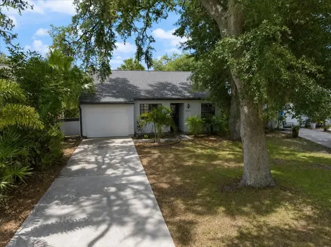 19595 Kapok Court Port Charlotte FL 33952