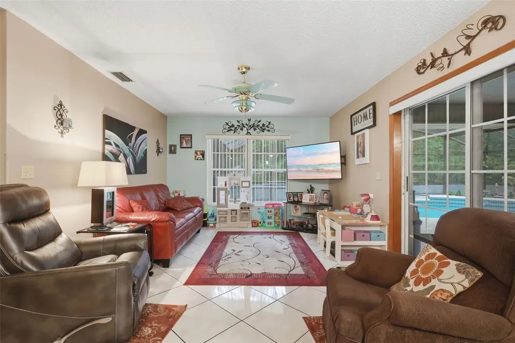 2307 Fitzpatrick Terrace Deltona FL 32725