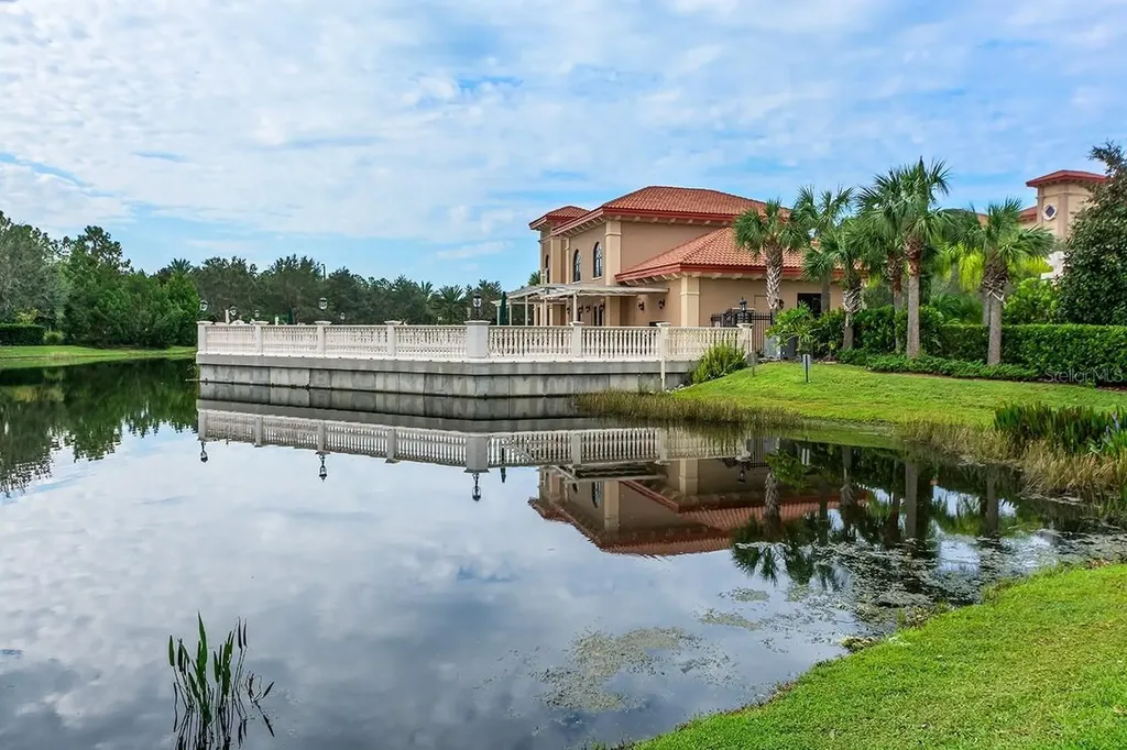 7702 Lake Vista Court Lakewood Ranch FL 34202