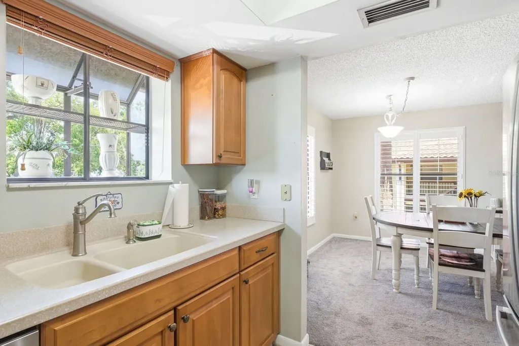 2614 Hammock Court Clearwater FL 33761
