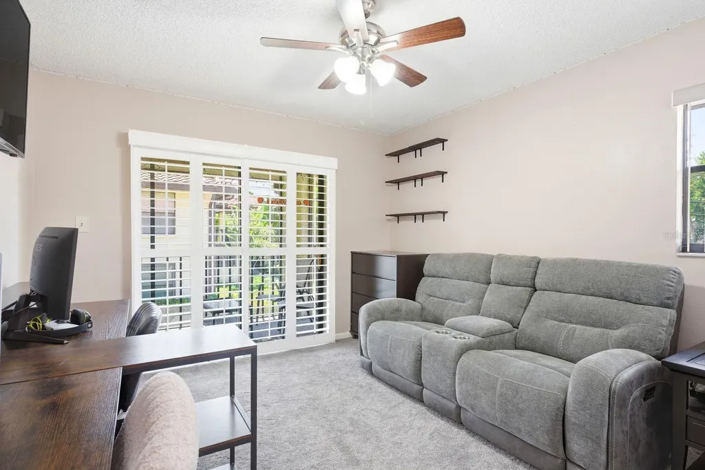 2614 Hammock Court Clearwater FL 33761