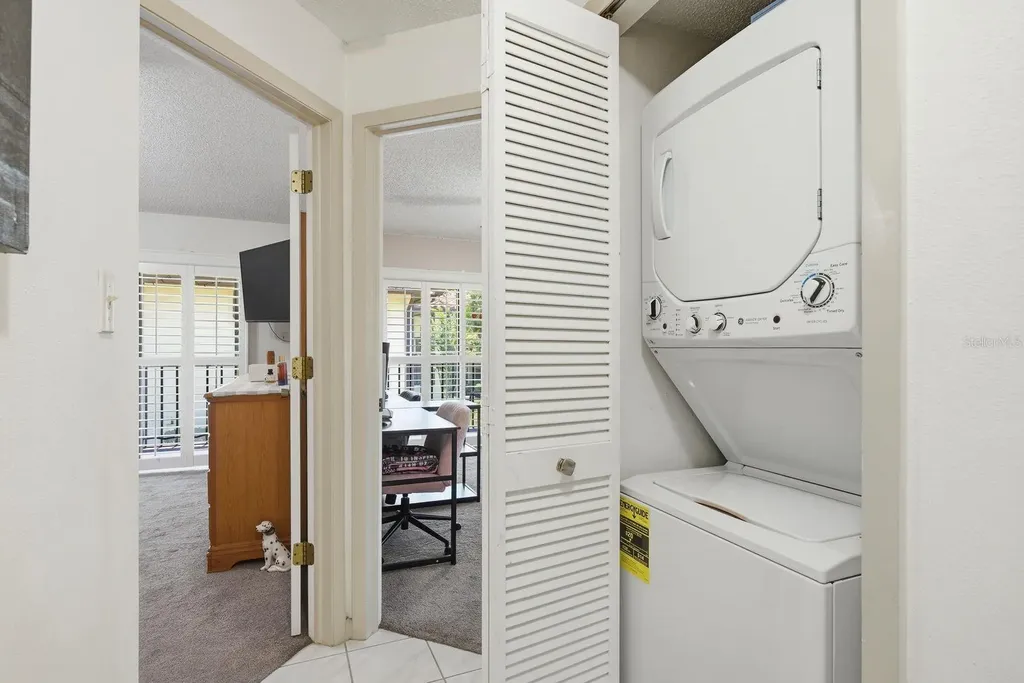 2614 Hammock Court Clearwater FL 33761