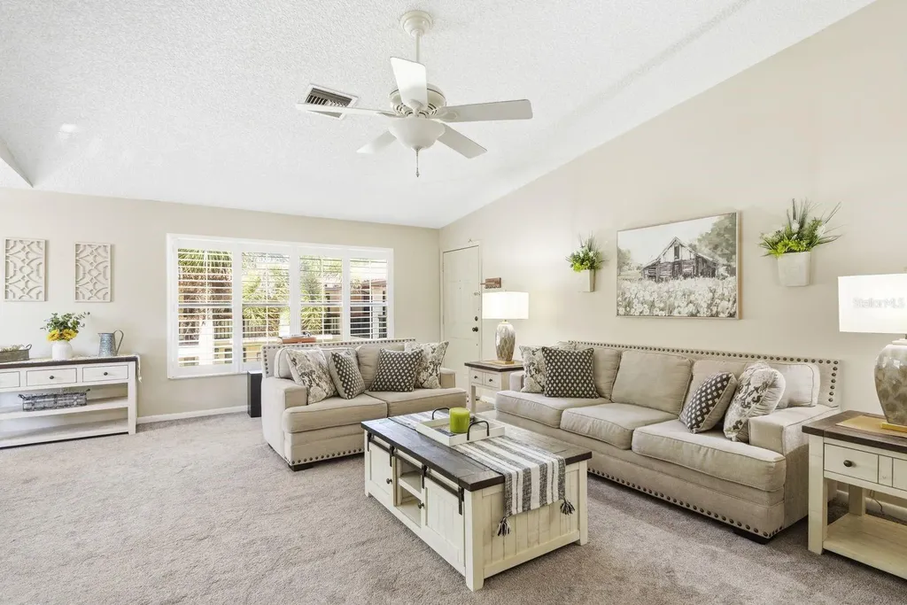 2614 Hammock Court Clearwater FL 33761