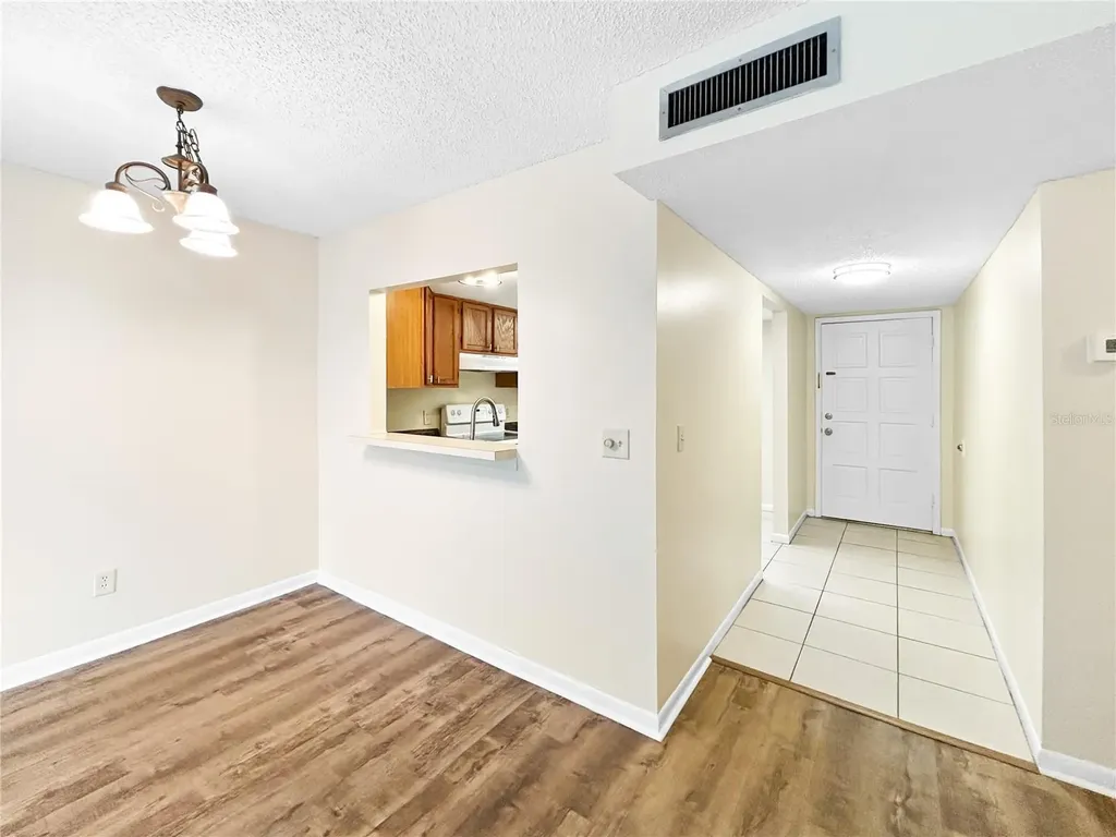 6336 Newtown Circle Tampa FL 33615