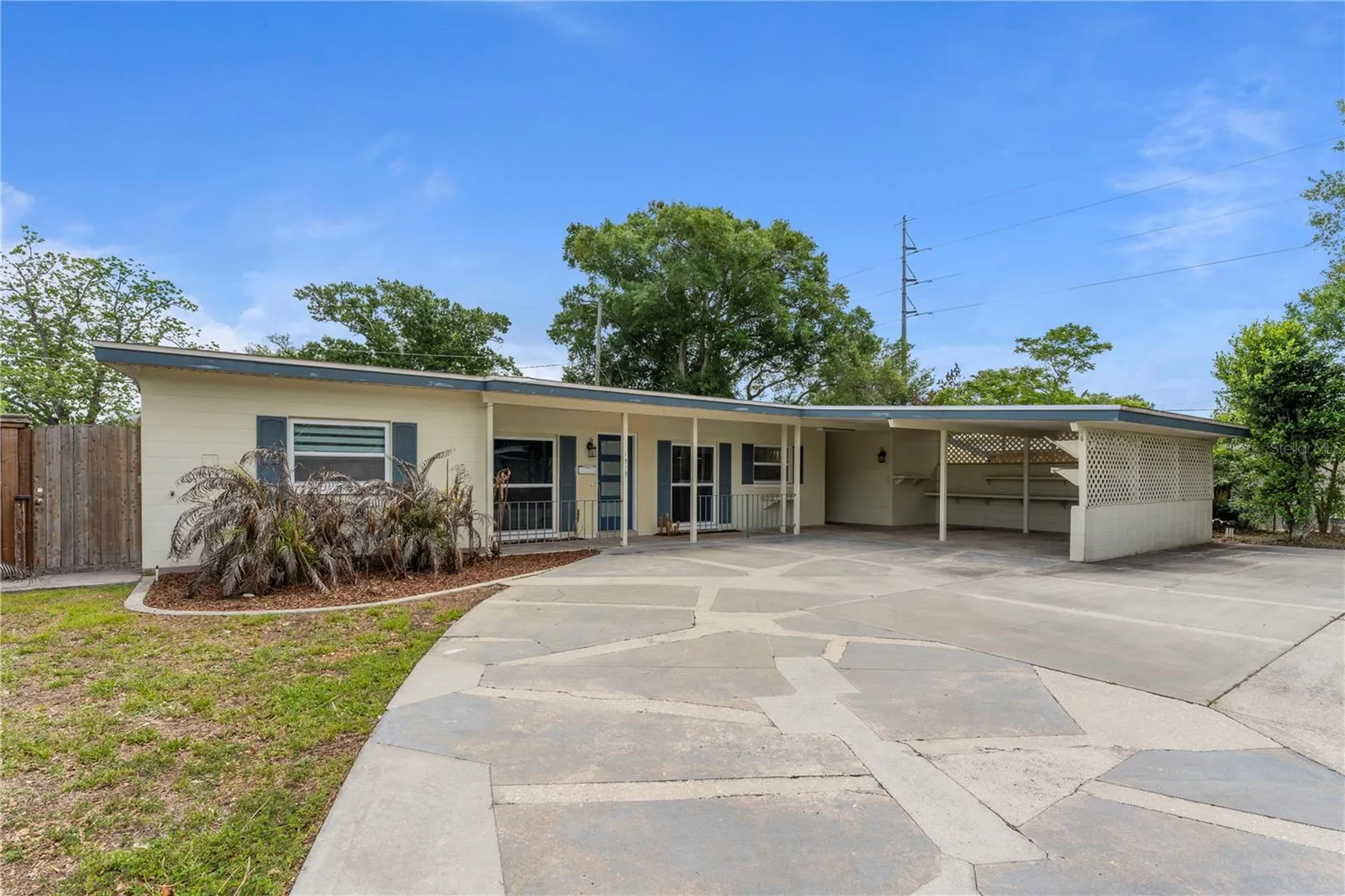 1519 Dunsany Avenue Orlando FL 32806