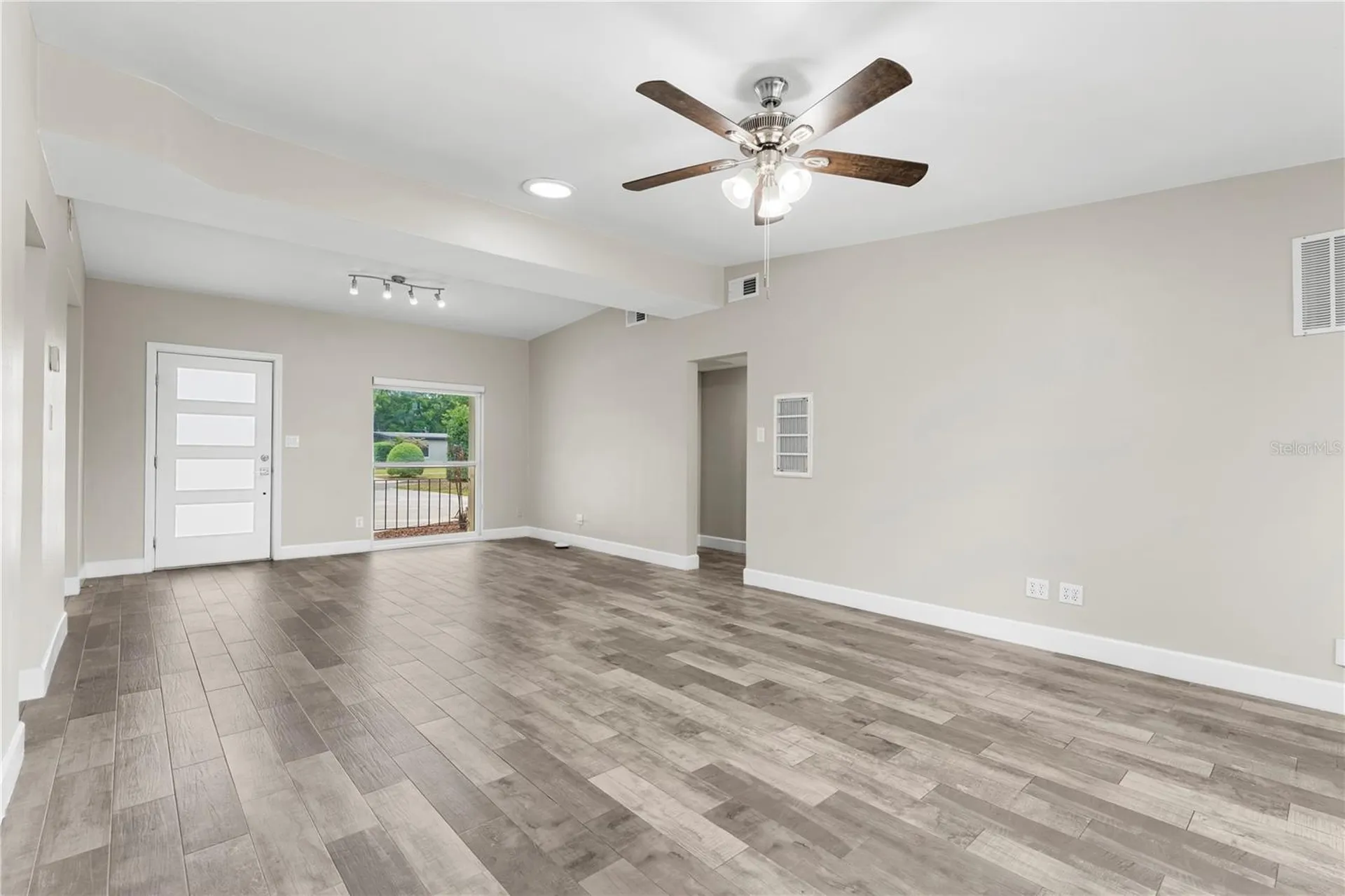 1519 Dunsany Avenue Orlando FL 32806