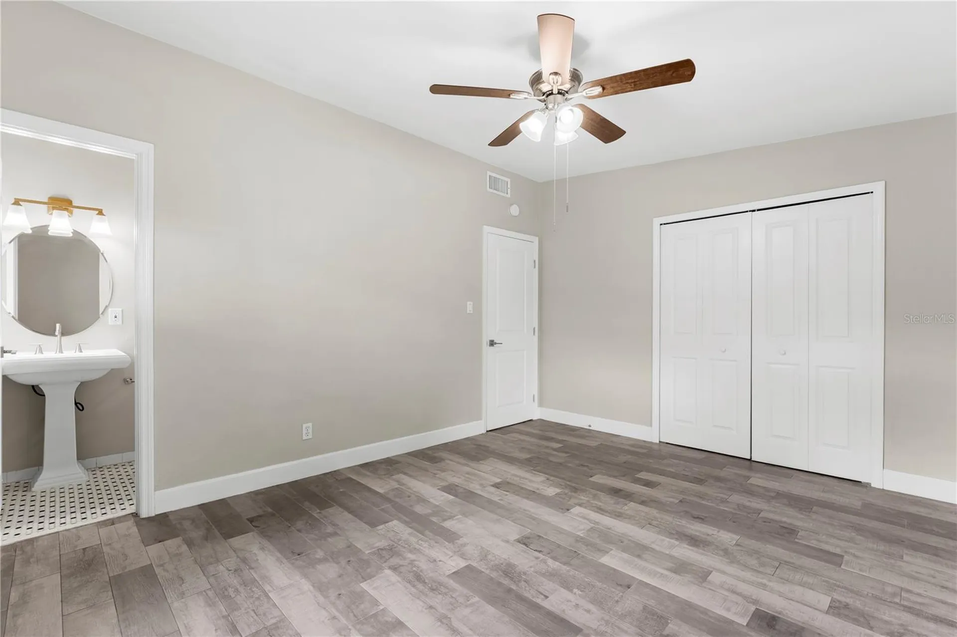 1519 Dunsany Avenue Orlando FL 32806