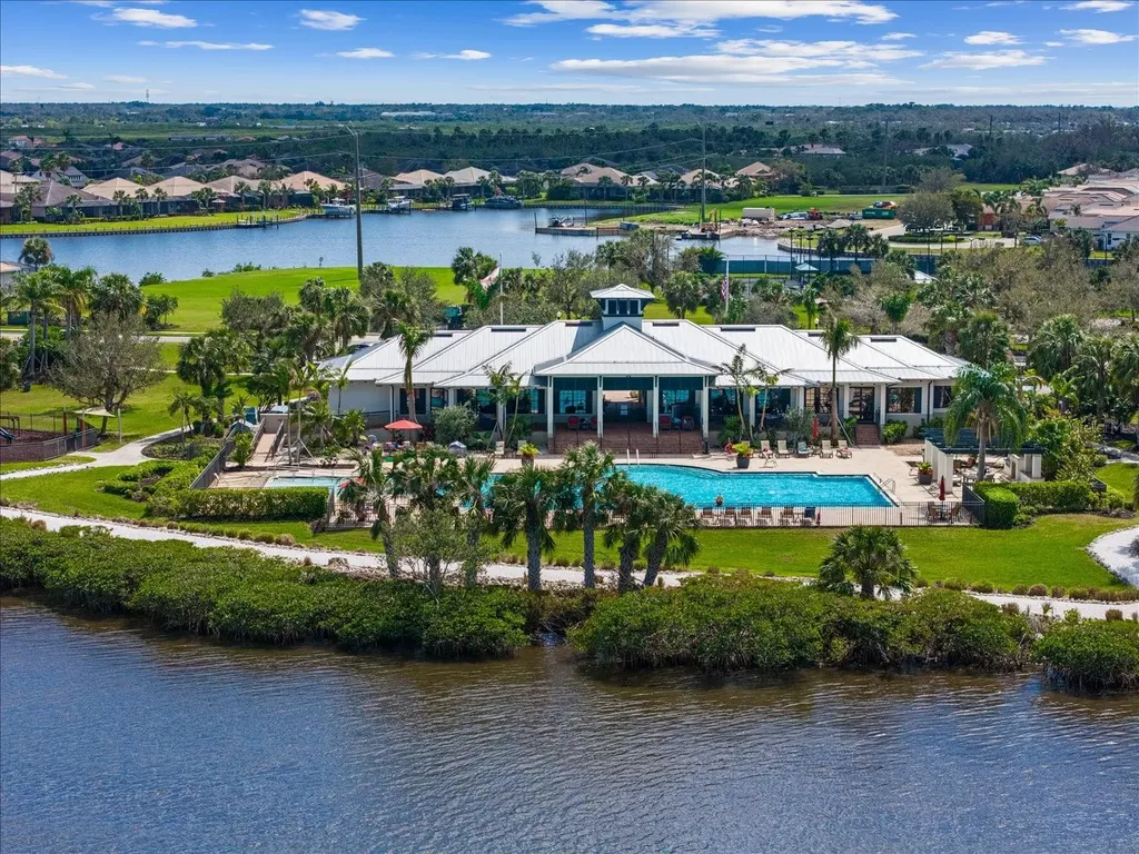 1256 Tyne Lane Bradenton FL 34208