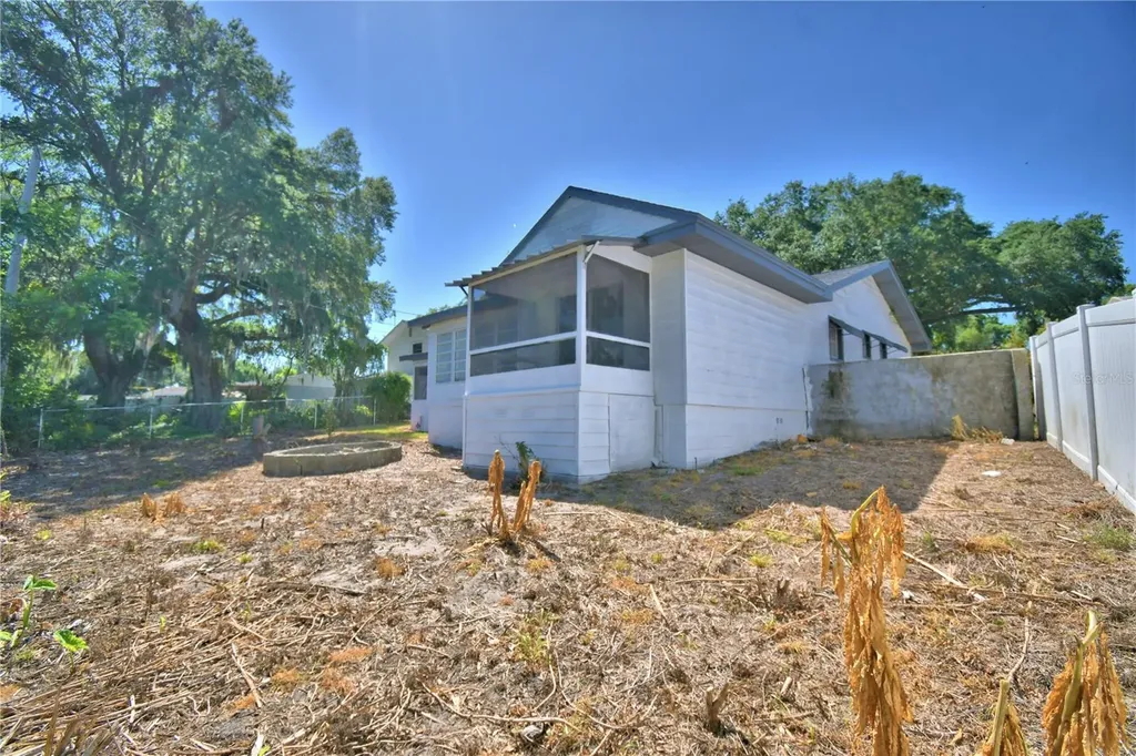 138 Whittier Lane Winter Haven FL 33884