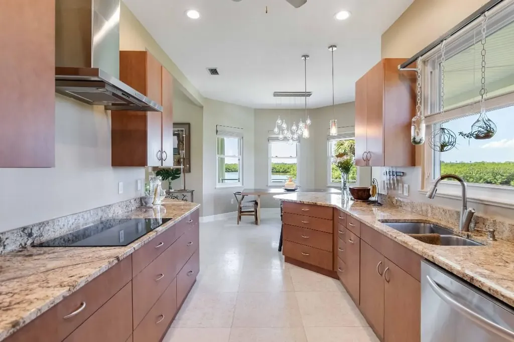 6511 Bayshore Road Palmetto FL 34221