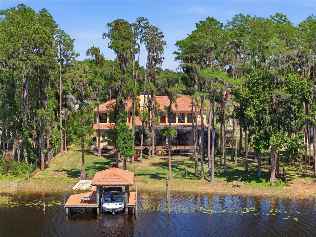 18258 Wayne Road Odessa FL 33556