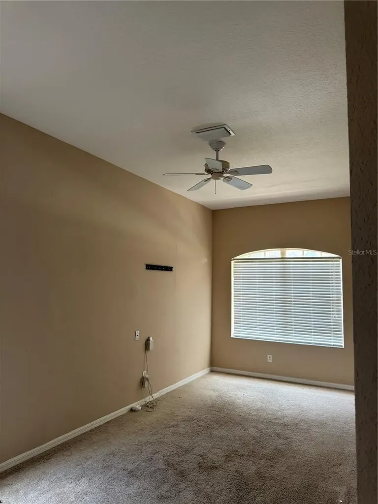 468 Pinewood Drive Davenport FL 33896