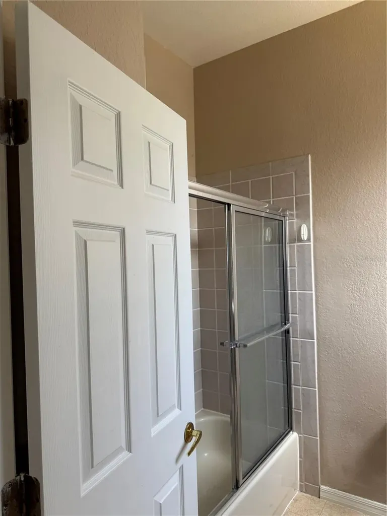 468 Pinewood Drive Davenport FL 33896