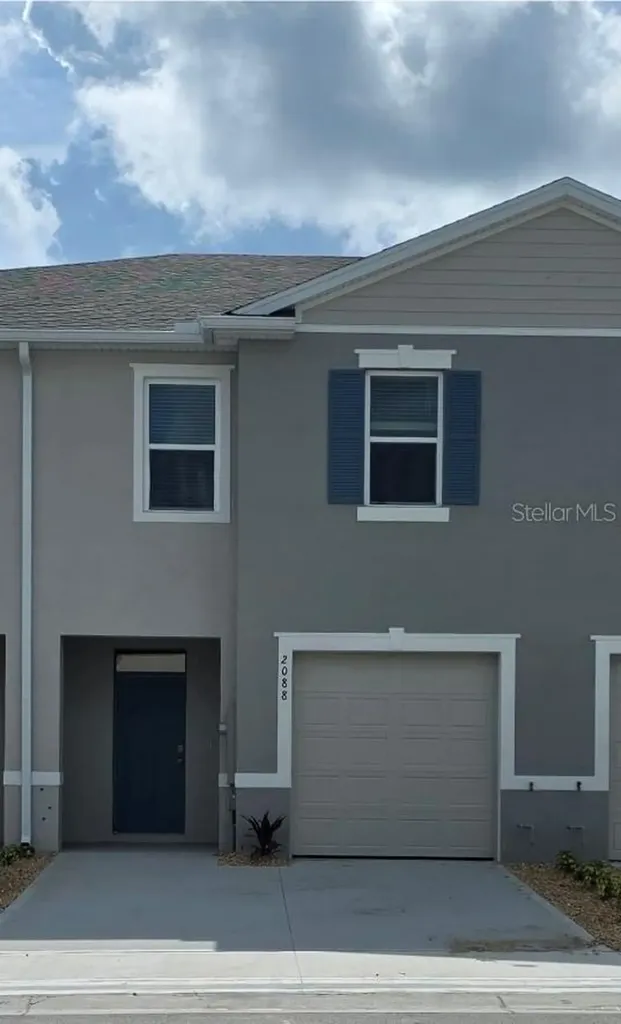 2088 Monteverde Avenue Davenport FL 33837