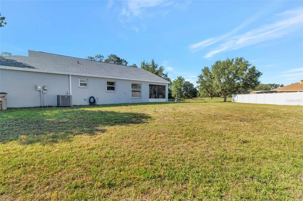 23905 Narrowleaf Court Leesburg FL 34748