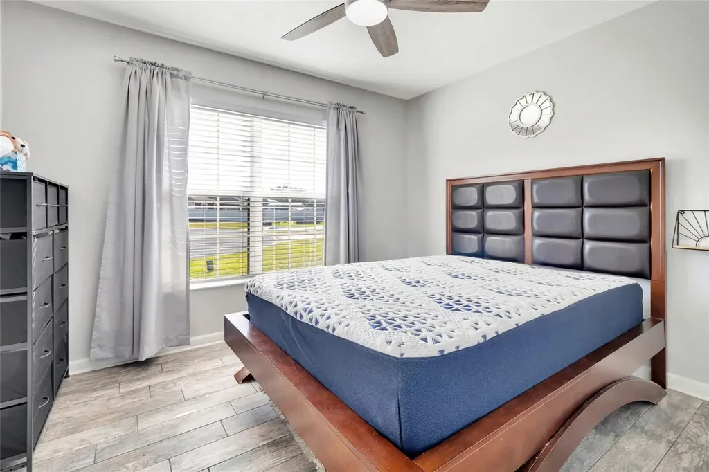 23905 Narrowleaf Court Leesburg FL 34748